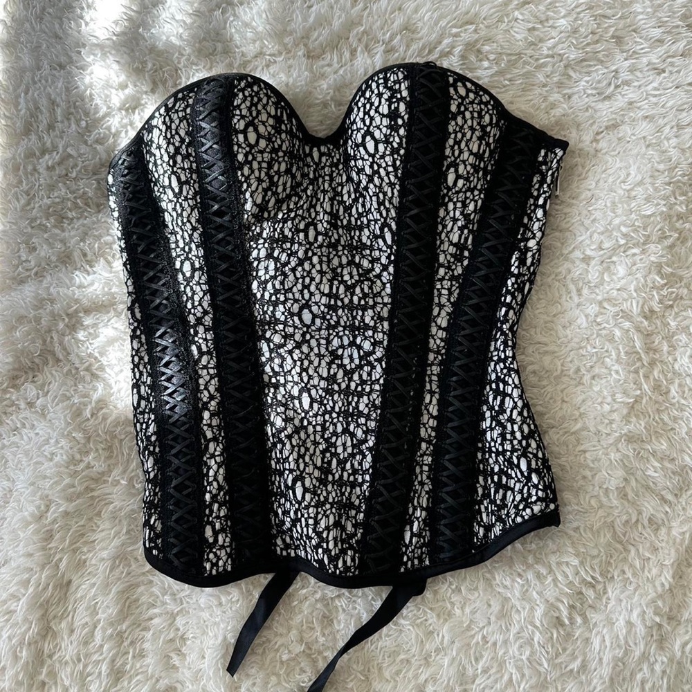 Black and white corset